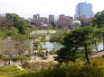 六義園・藤代峠からの眺め