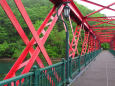 新緑に映える支笏湖畔・山線鉄橋