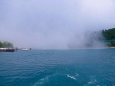 霧に煙る中禅寺湖