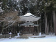 雪の高野山・六角経蔵