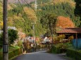 山間の山村