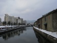 雪舞う小樽運河