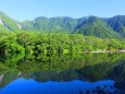 夏の対称の大正池