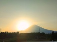 春の富士山の夕暮れ