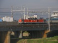 鉄橋のDD51