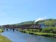 大渡川橋梁を渡る三陸鉄道