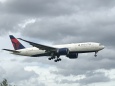 B777-200