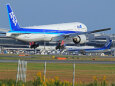 B777 JA785A