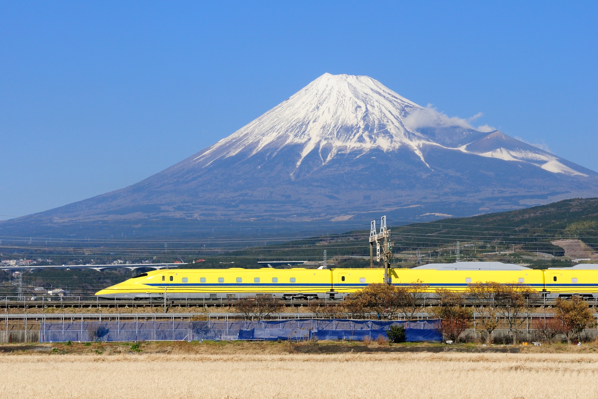 鉄道 新幹線 ドクターイエローと富士山 壁紙19x1280 壁紙館