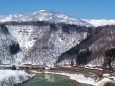 雪晴れの飯山線