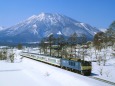 懐古 黒姫山とEF64 1051お座敷