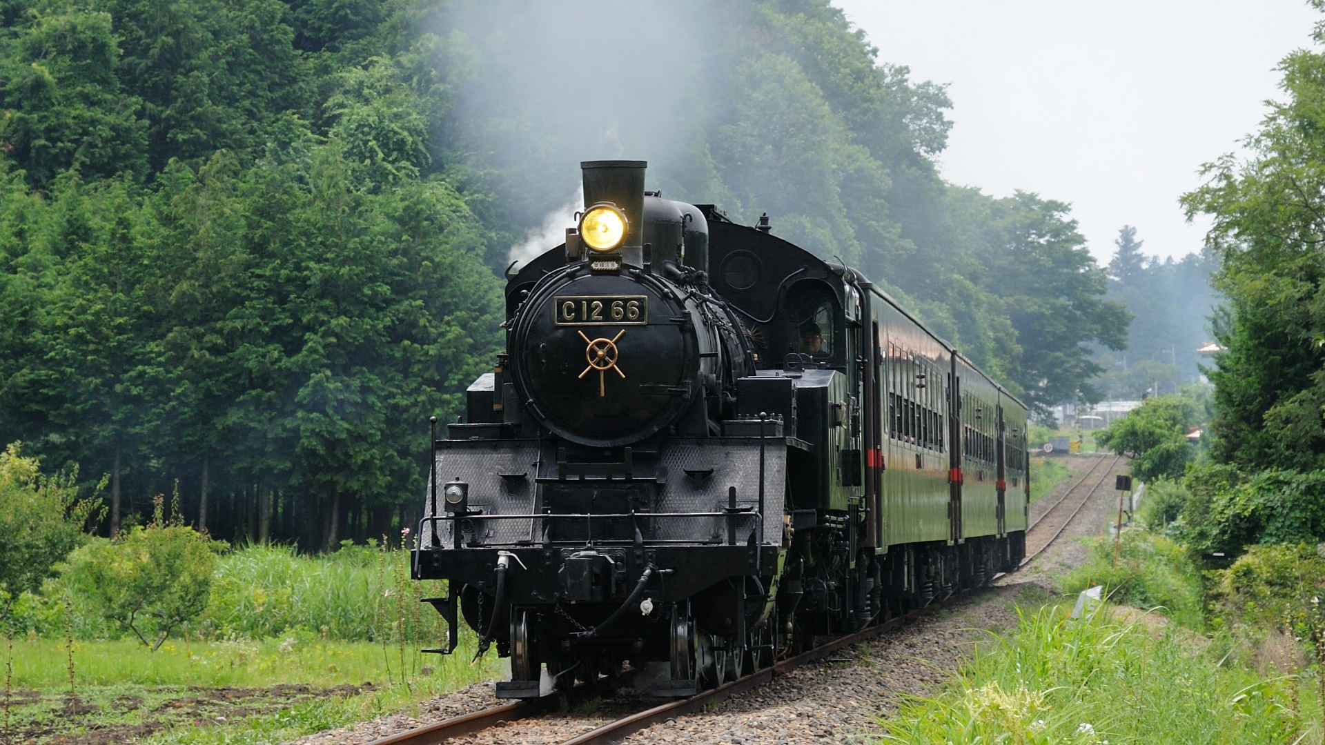 鉄道 蒸気機関車 C12 66 Slもおか 壁紙19x1080 壁紙館