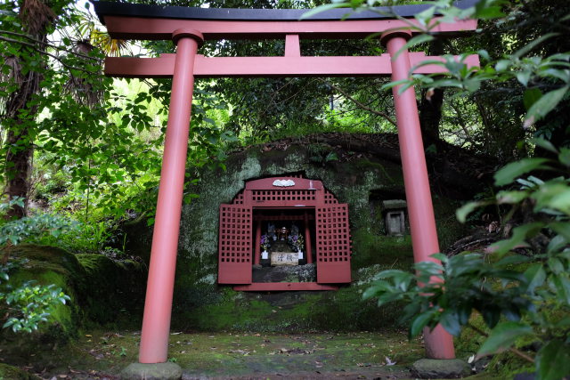 日本寺の乾坤稲荷