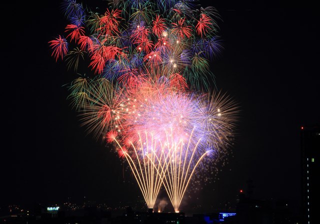 さぬき高松祭り花火大会1