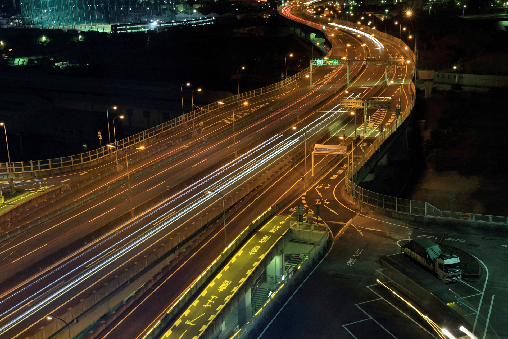 夜景 花火 イルミ 夜の高速道路 壁紙19x1280 壁紙館 夜景 花火 イルミ 夜の高速道路 壁紙19x1280 壁紙館