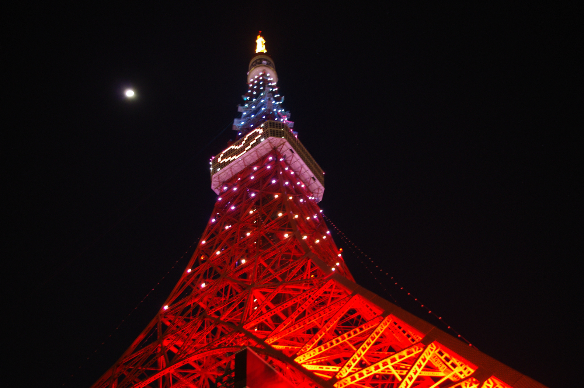 夜景 花火 イルミ 東京タワー Xマスライトアップ 壁紙19x1275 壁紙館