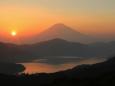 大観山から見る富士山と芦ノ湖