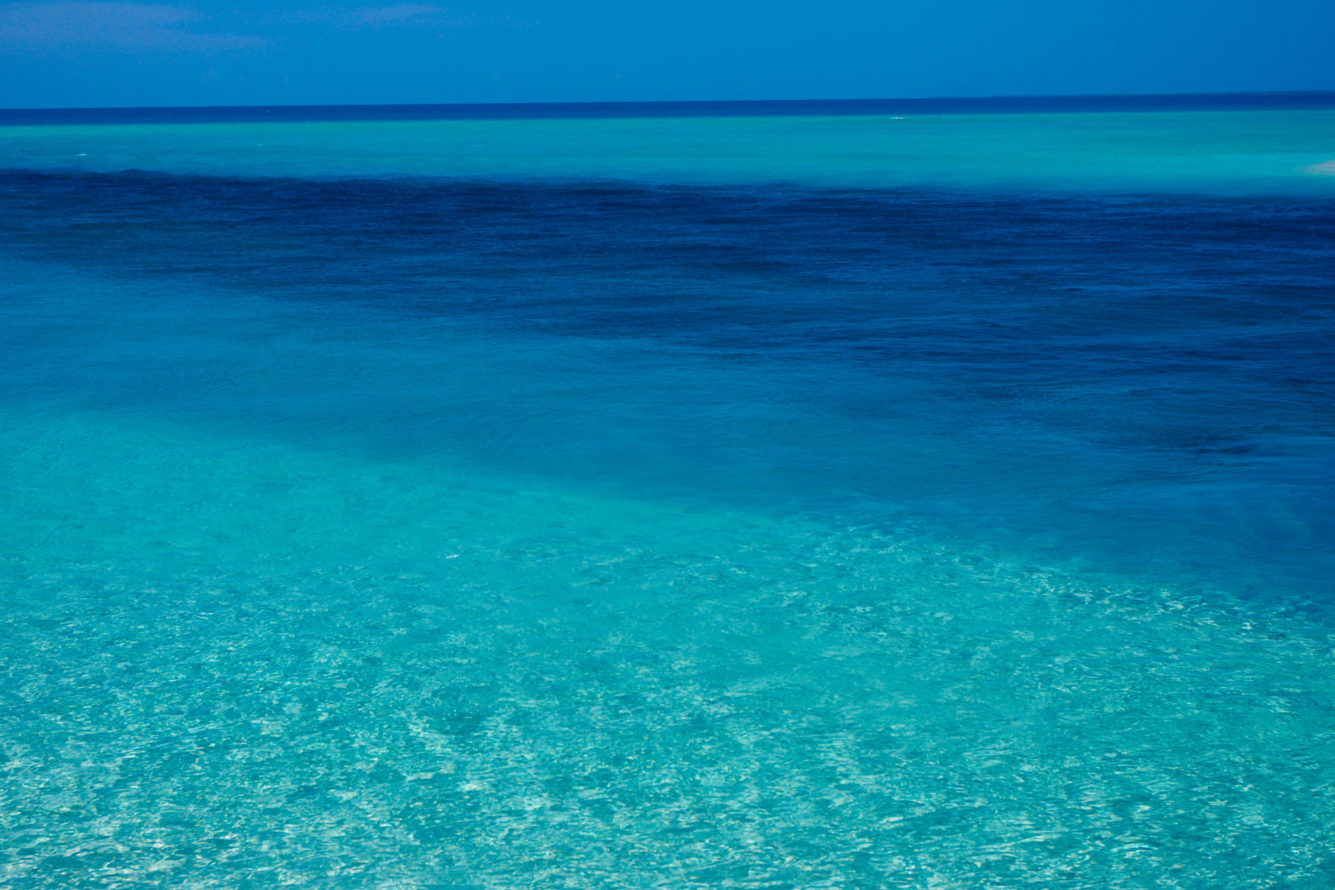 外国の風景 青のグラデーション 壁紙19x1280 壁紙館