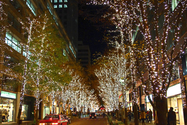 丸の内イルミネーション