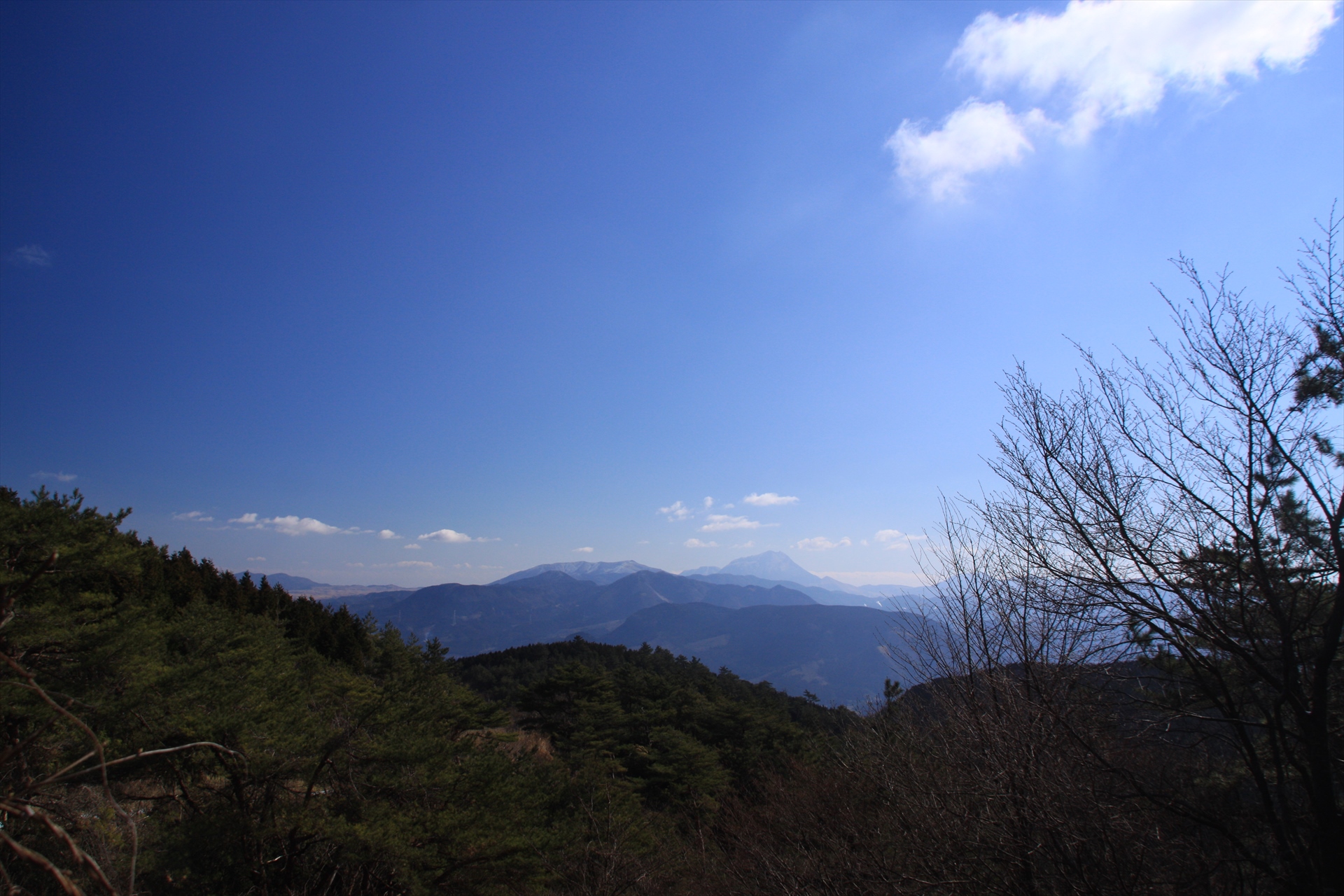 日本の風景 万年山からの由布岳絶景 壁紙19x1280 壁紙館