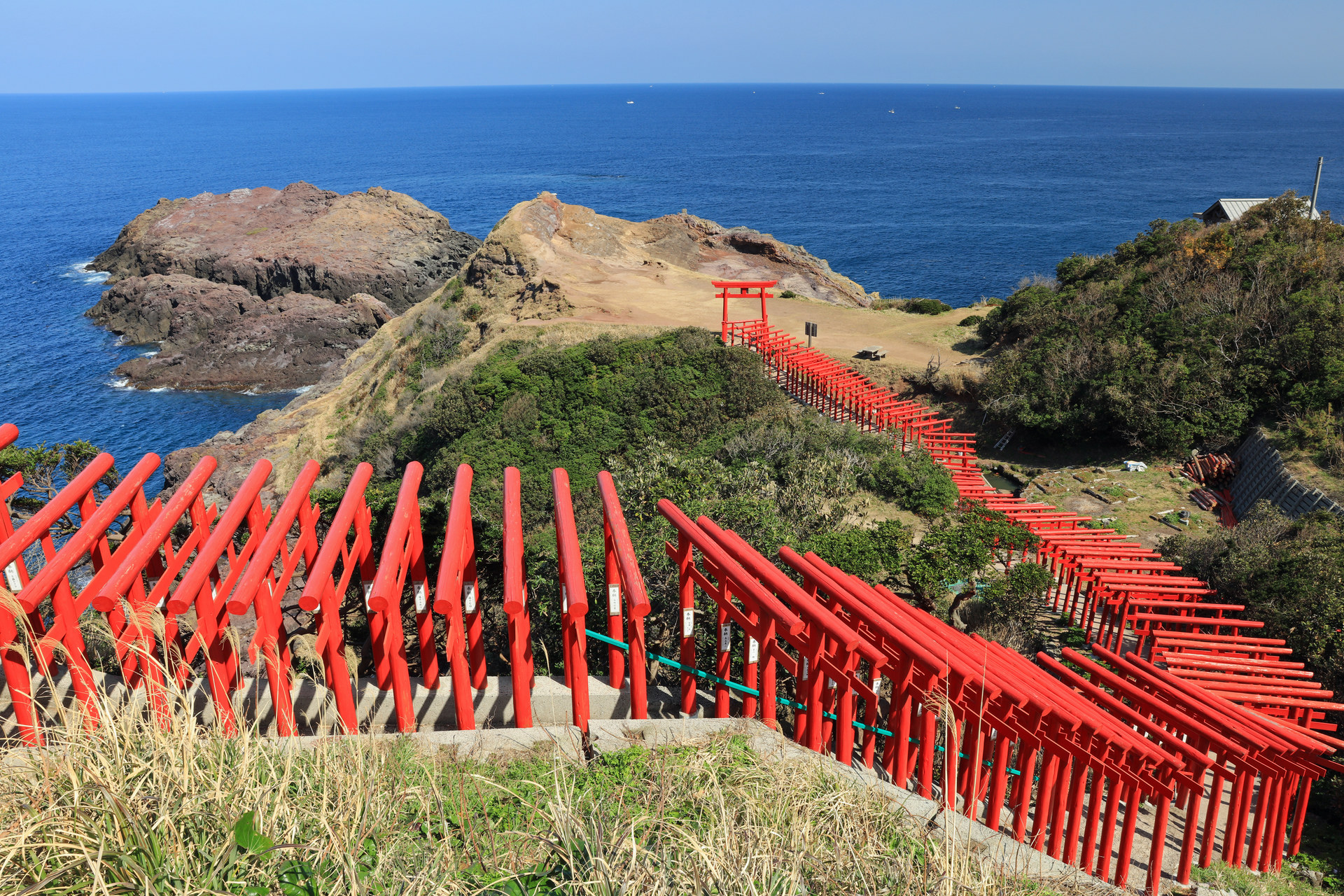 日本の風景 元乃隅稲成神社 壁紙19x1280 壁紙館