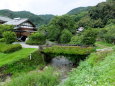 家路の小さな橋