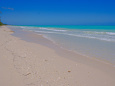 ウベア島・白い砂浜