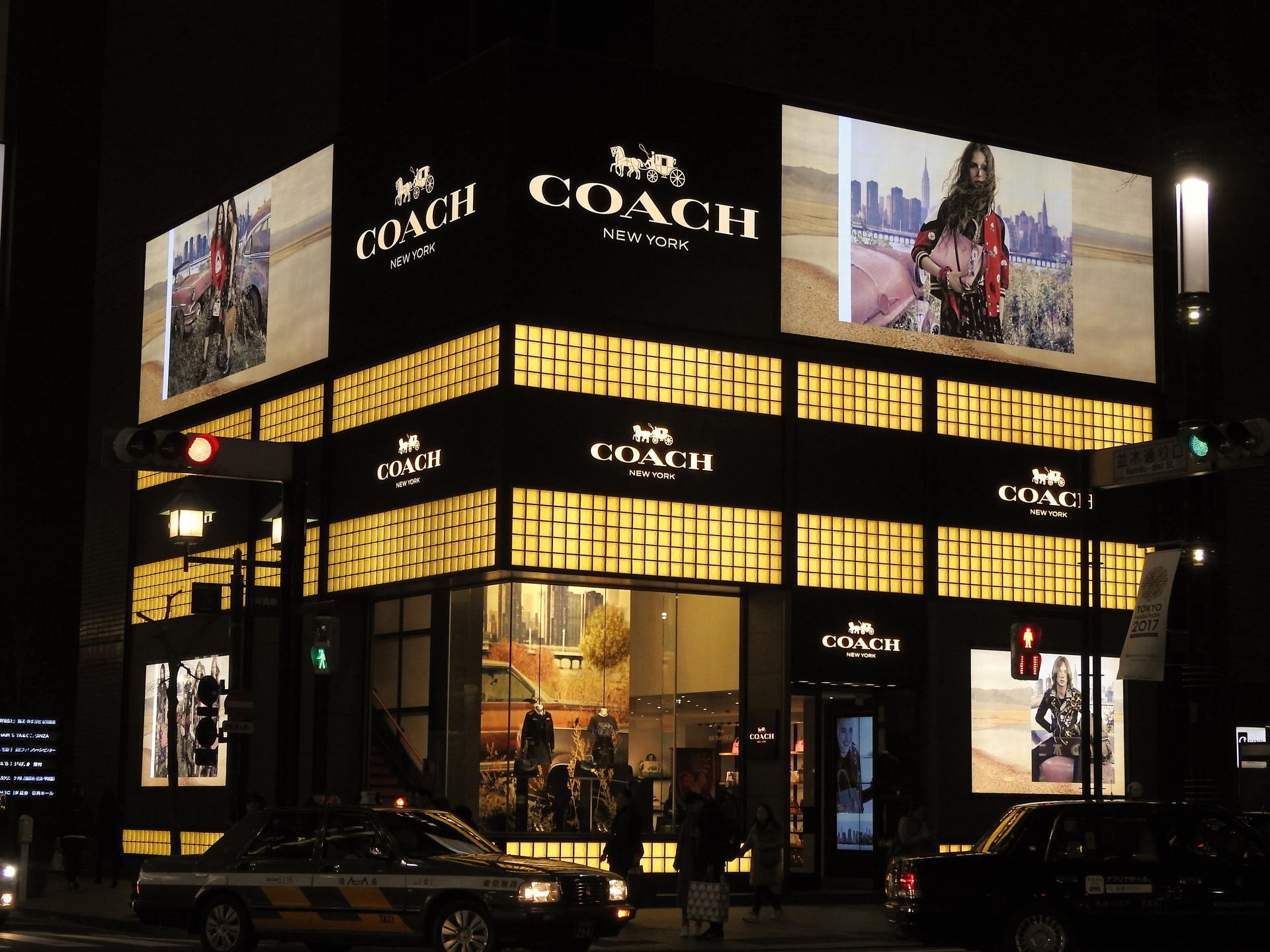 夜景 花火 イルミ 銀座coach 壁紙19x1440 壁紙館