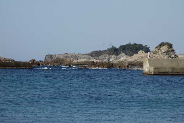 冬晴れの越前海岸#2 長橋漁港