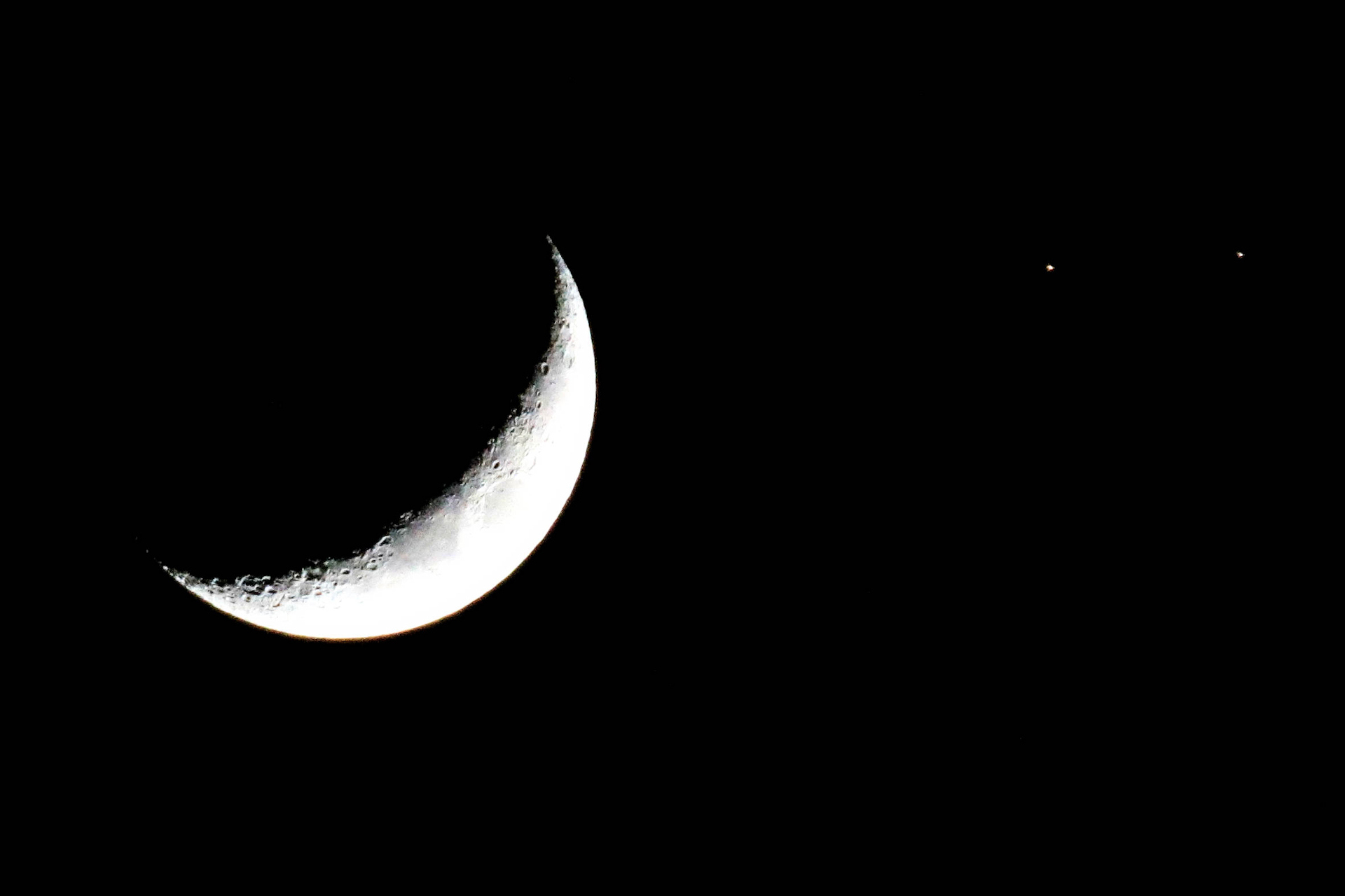 星 宇宙 空 三日月と右夜間航空機燈 壁紙19x1280 壁紙館