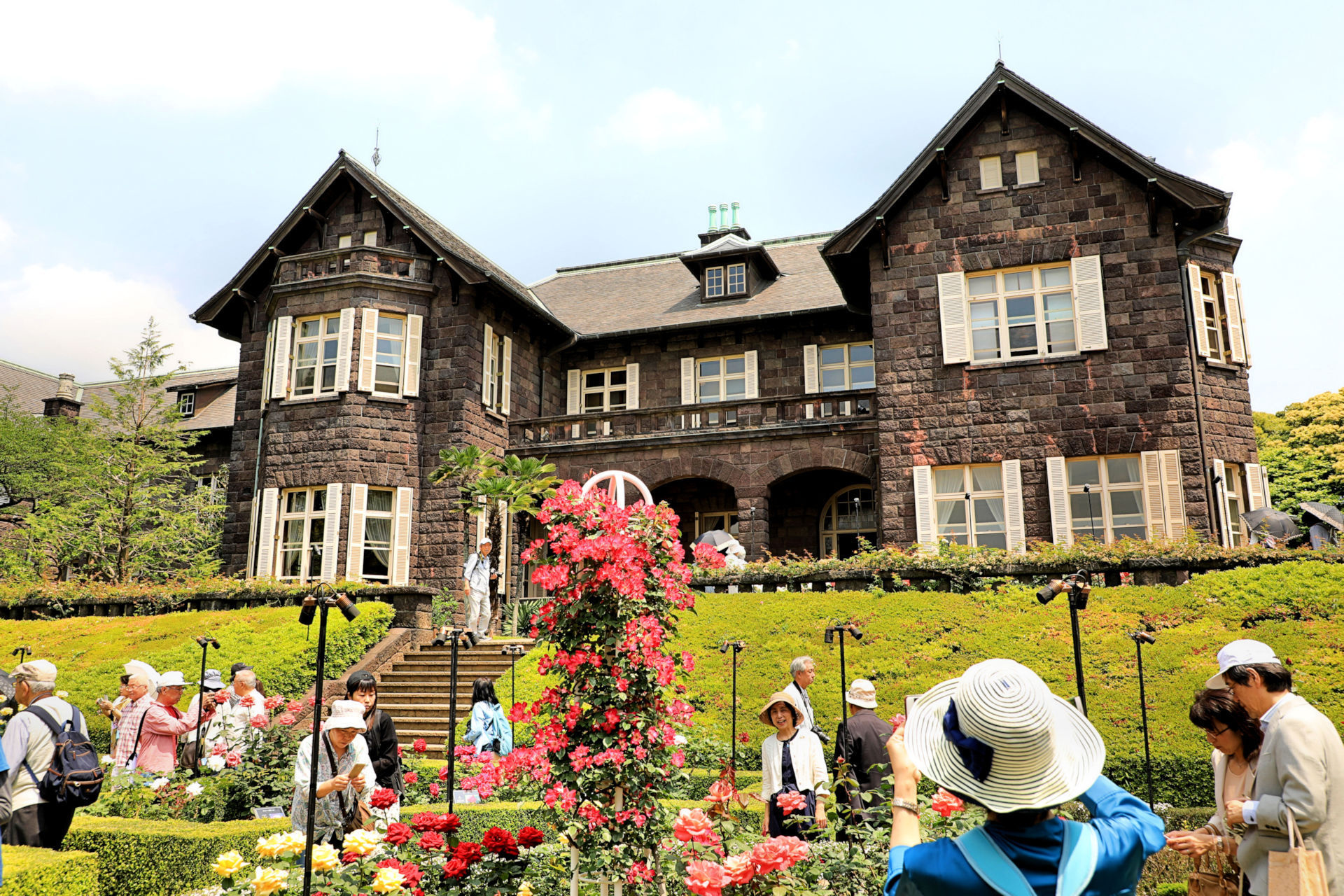 日本の風景 洋館と様式庭園の館 壁紙19x1280 壁紙館