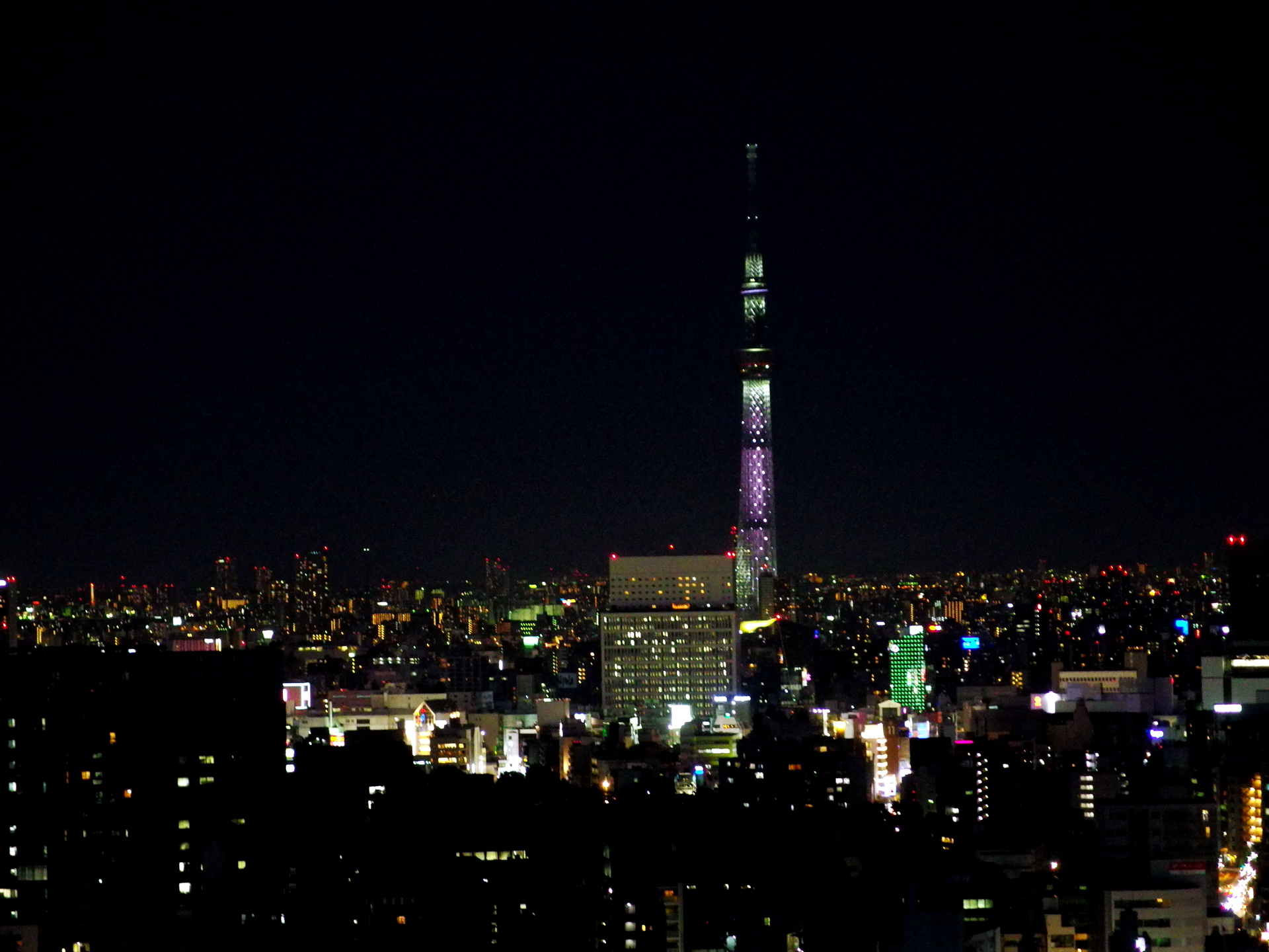 夜景 花火 イルミ 東京スカイツリーの夜景 壁紙19x1440 壁紙館