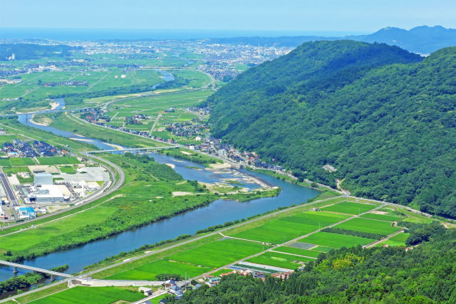 スカイスポーツの聖地霊石山～3