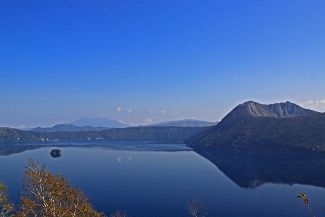 秋の摩周湖
