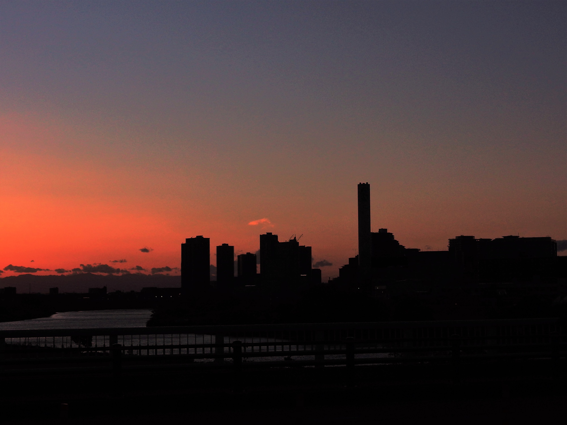 朝焼け 夕焼け 秋の夕暮れ 壁紙19x1440 壁紙館