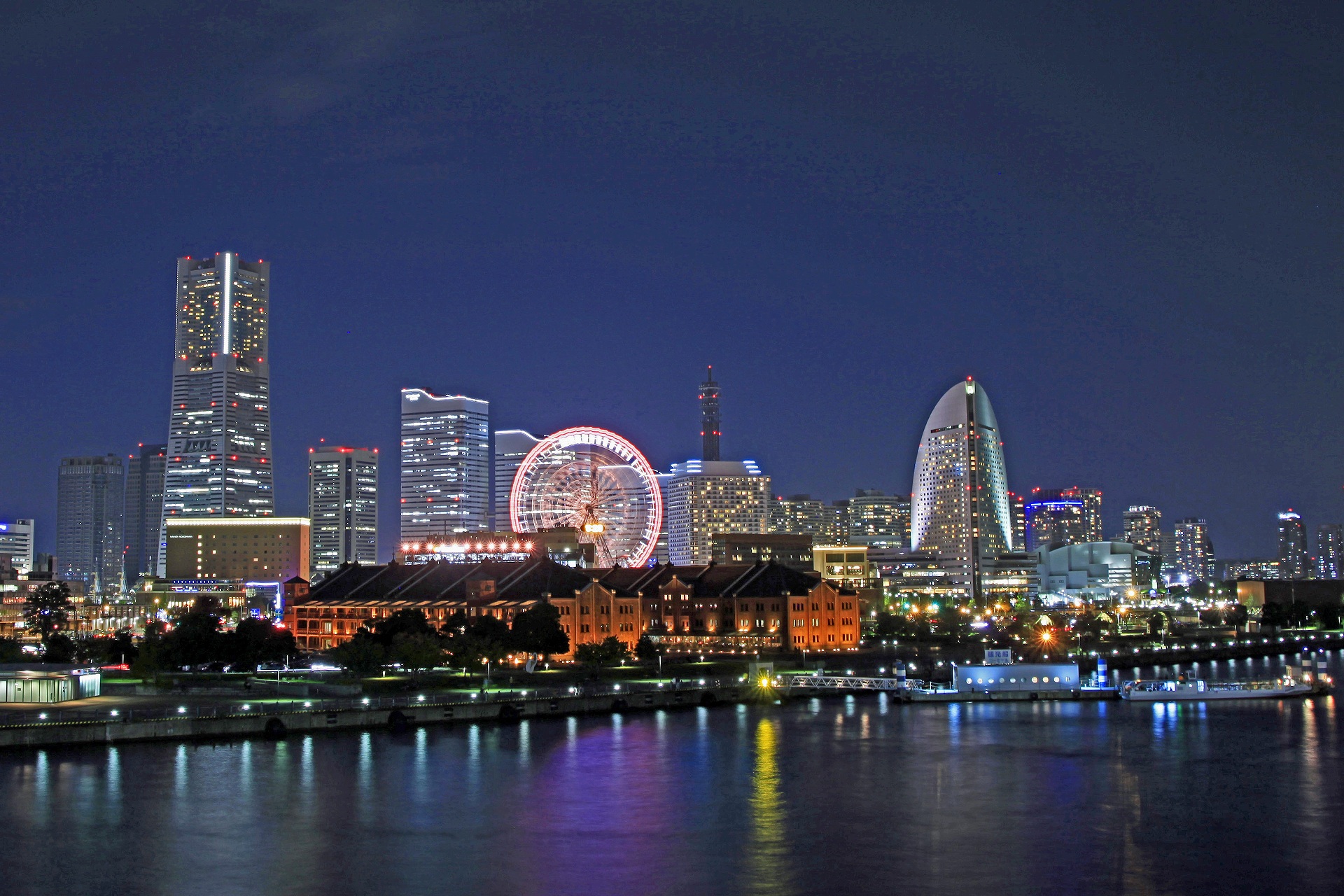 夜景 花火 イルミ みなとみらい夜景 壁紙19x1280 壁紙館