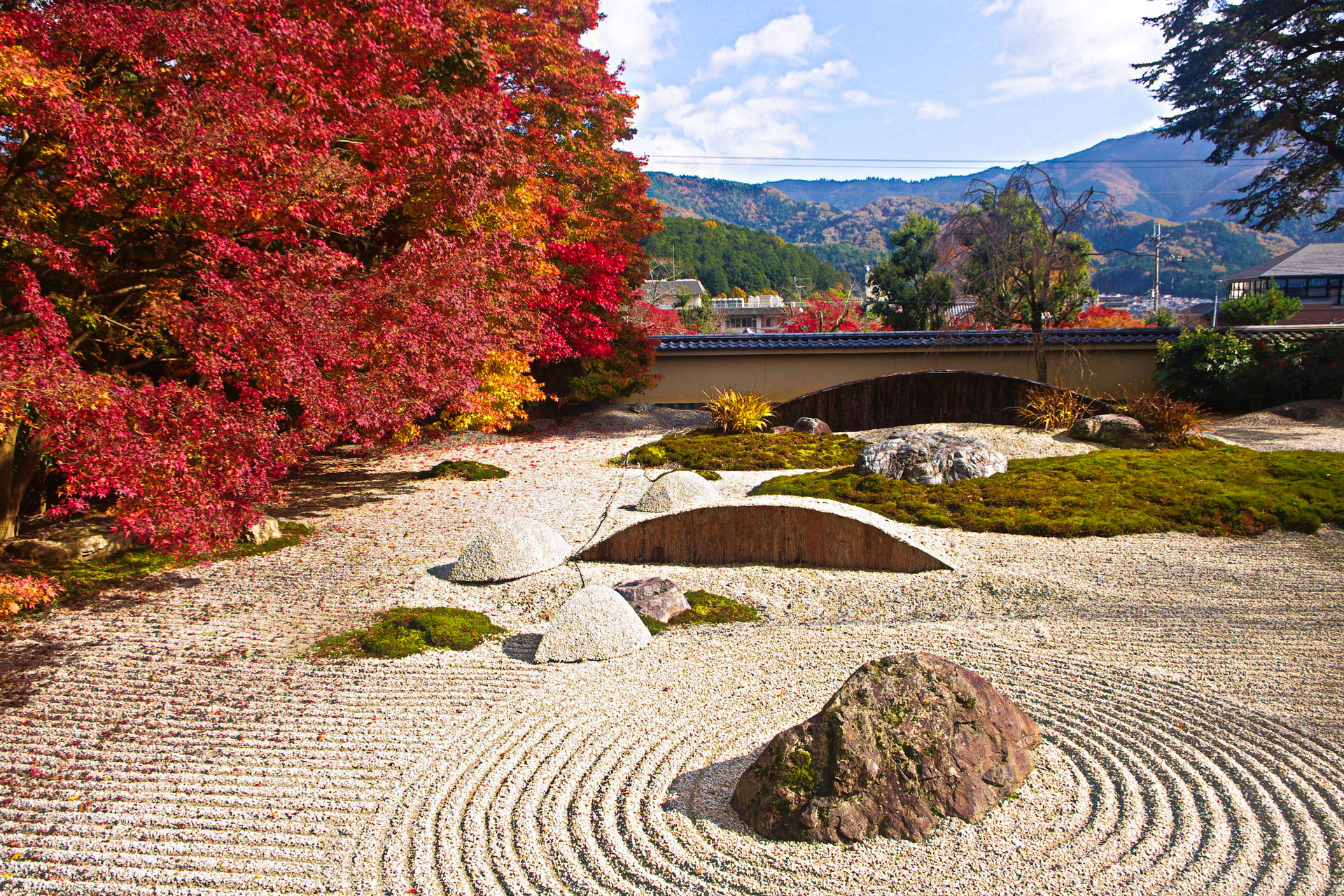 日本の風景 実相院 枯山水と紅葉 壁紙19x1280 壁紙館