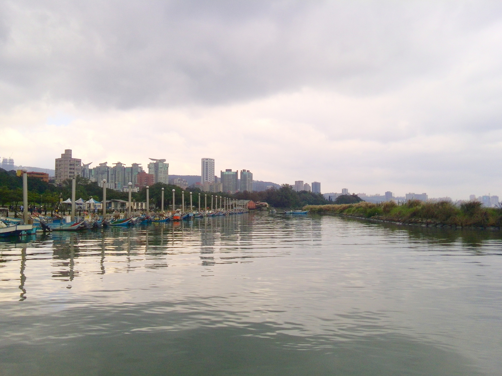 外国の風景 台湾のベニス 淡水 壁紙19x1440 壁紙館