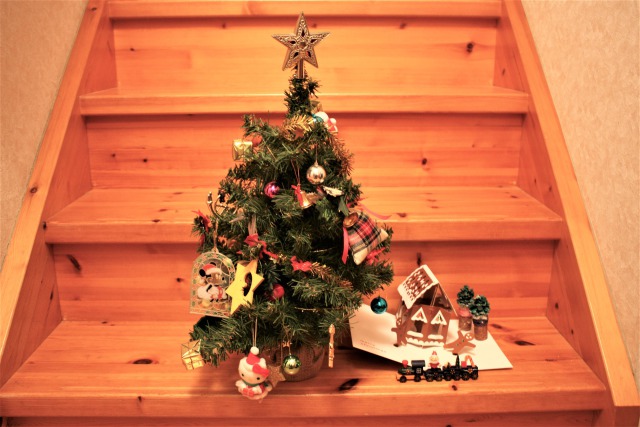 ひな壇ならぬクリスマス段