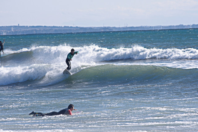 湘南のサーファー