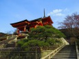 冬の清水寺・西門と三重塔