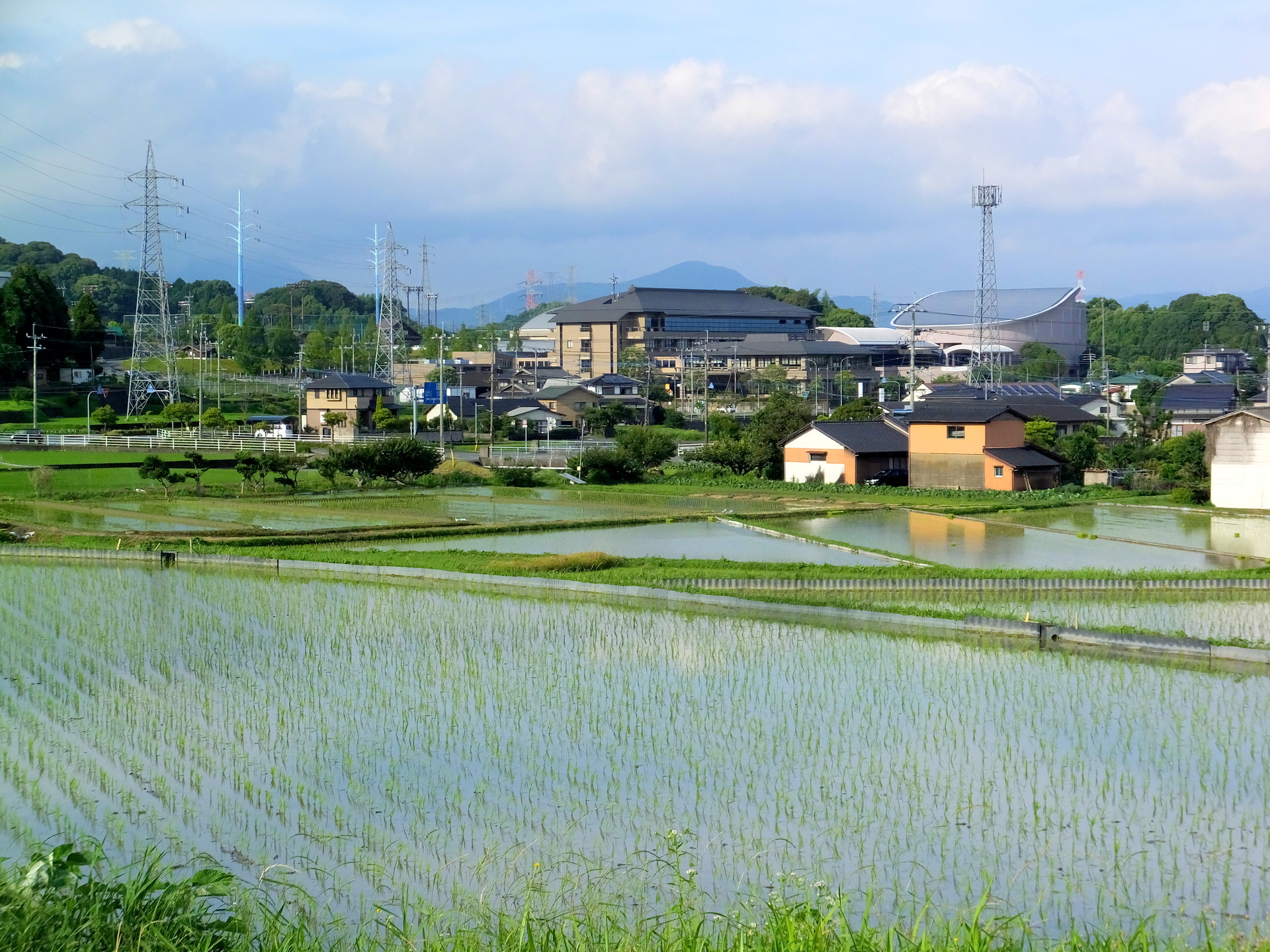 日本の風景 田舎町 田植えの頃 壁紙19x1440 壁紙館