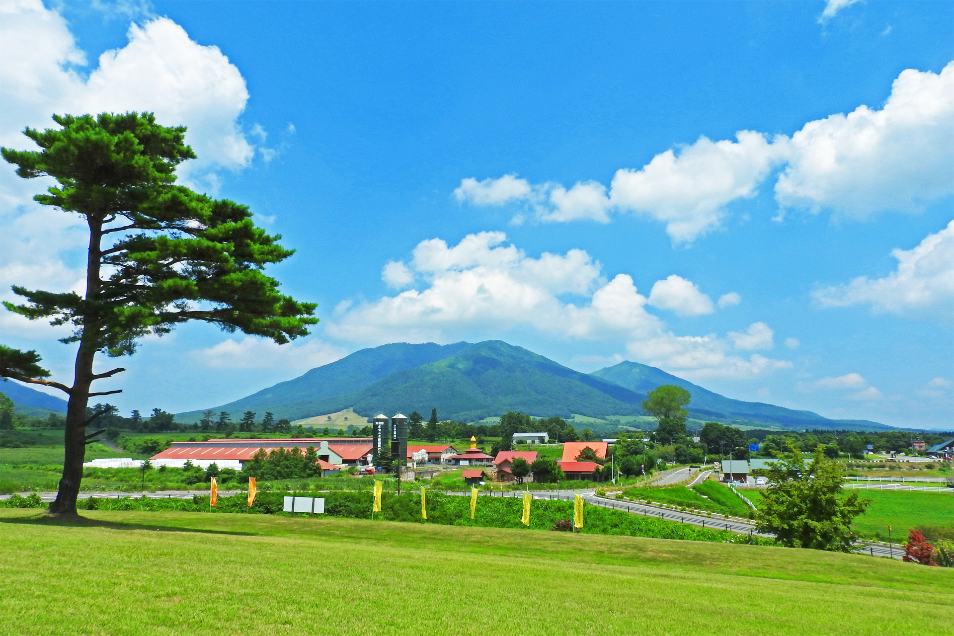 日本の風景 夏の蒜山高原3 壁紙19x1280 壁紙館 日本の風景 夏の蒜山高原3 壁紙19x1280 壁紙館