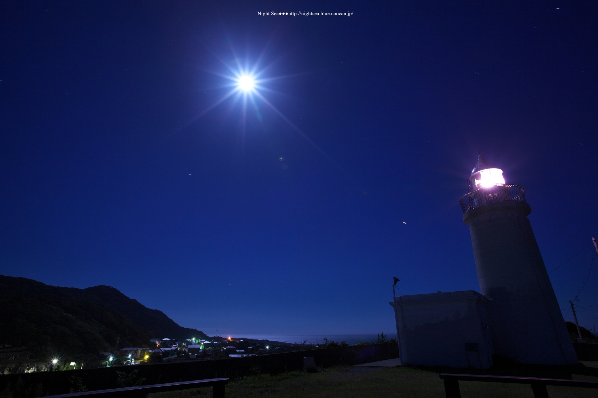 星 宇宙 空 満月と灯台 壁紙19x1280 壁紙館