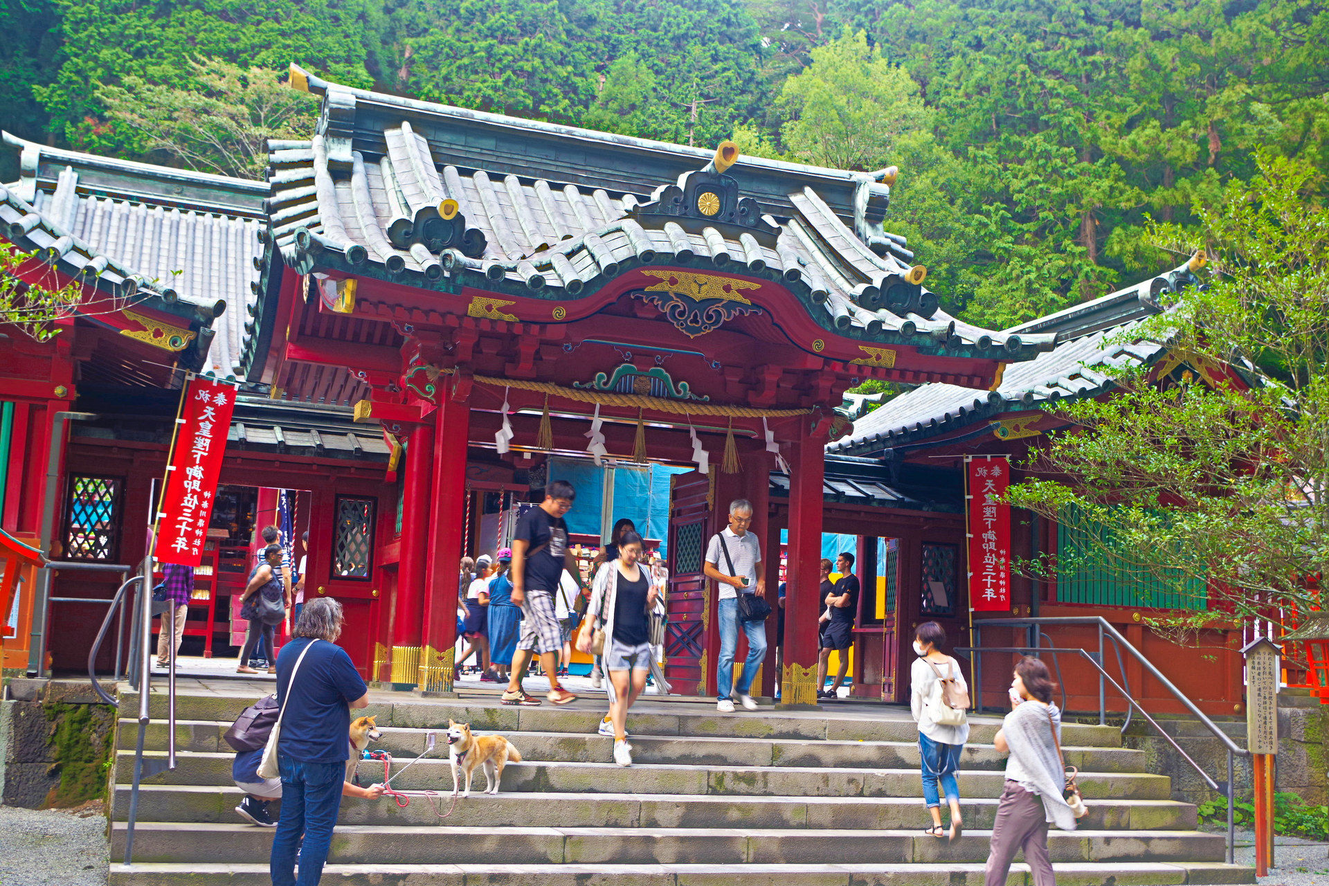 都市 街 室内 夏の箱根神社 壁紙19x1280 壁紙館