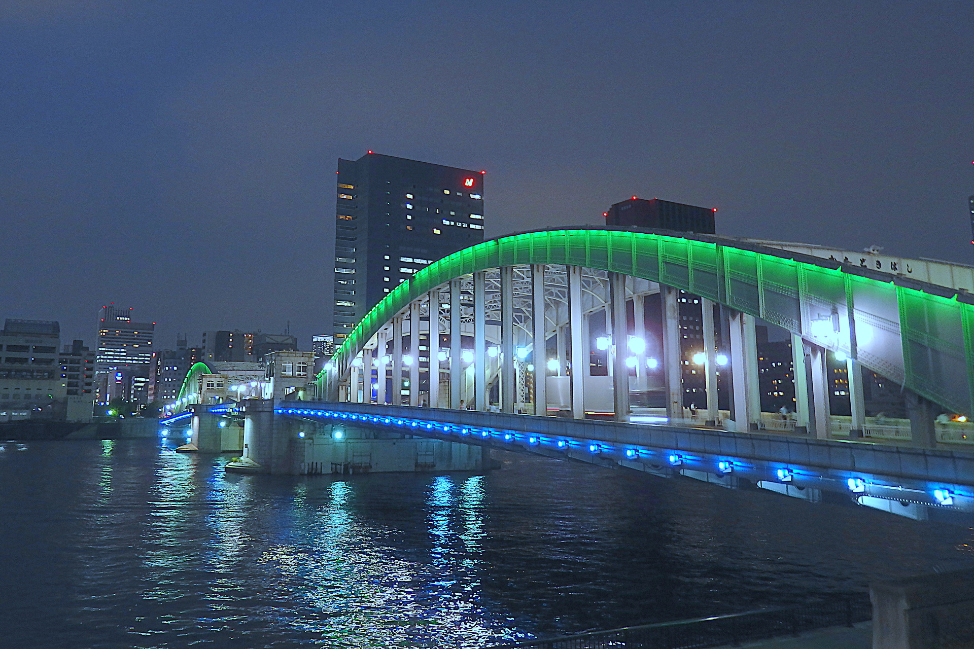 夜景 花火 イルミ 勝鬨橋ライトアップ 壁紙19x1280 壁紙館 夜景 花火 イルミ 勝鬨橋ライトアップ 壁紙19x1280 壁紙館
