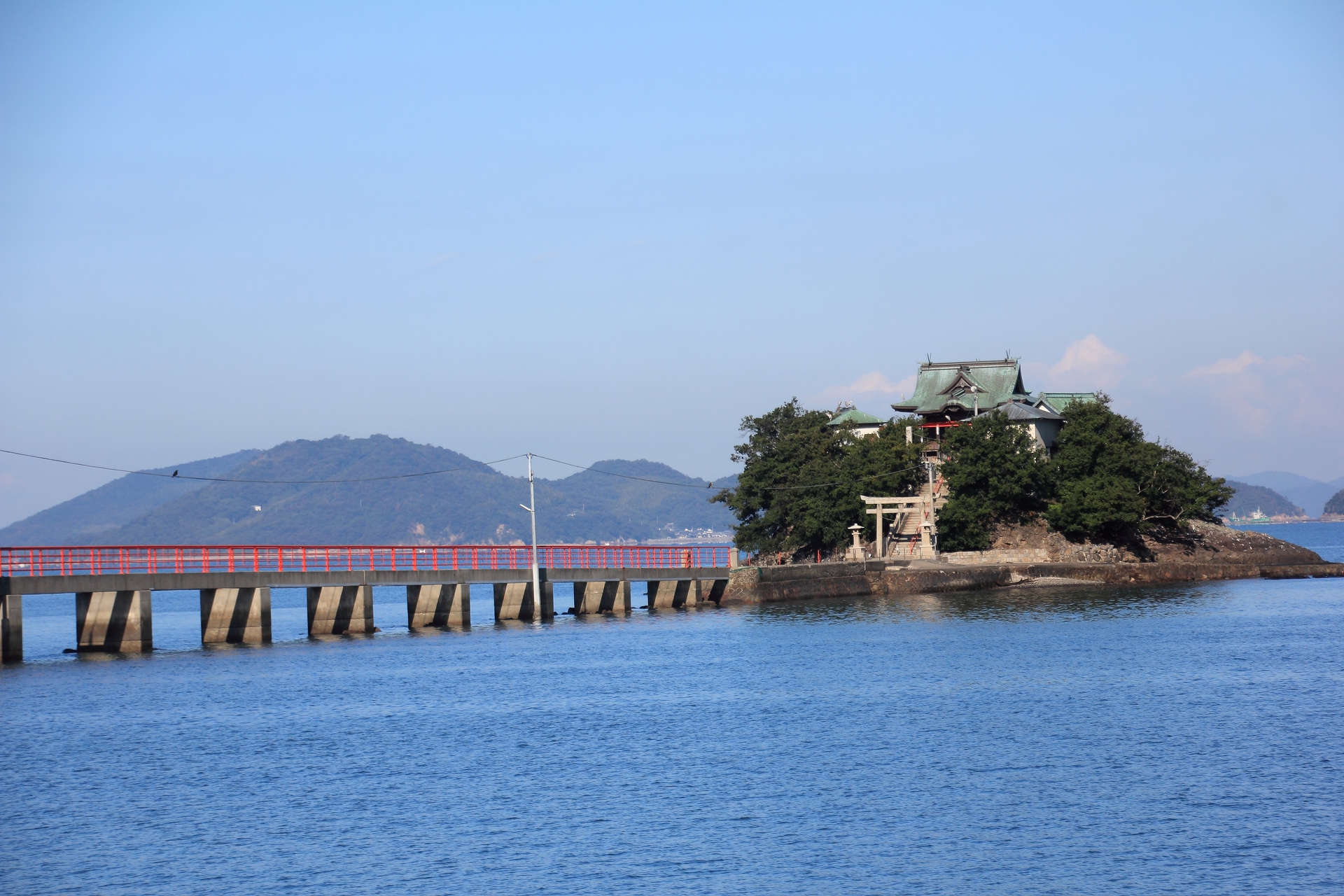 日本の風景 海に浮ぶ津嶋神社 壁紙19x1280 壁紙館
