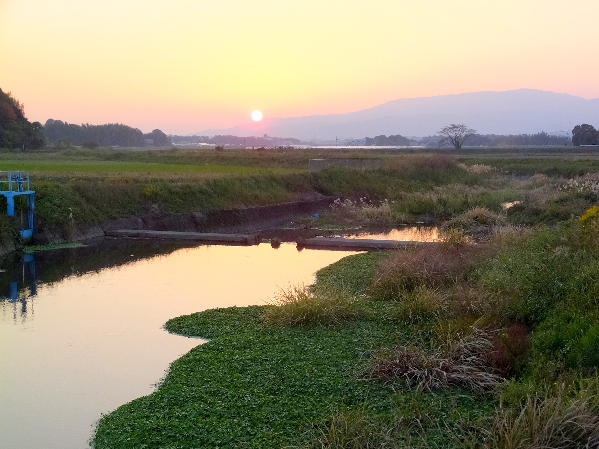 朝焼け 夕焼け 静かな秋の夕暮れ 壁紙19x1440 壁紙館