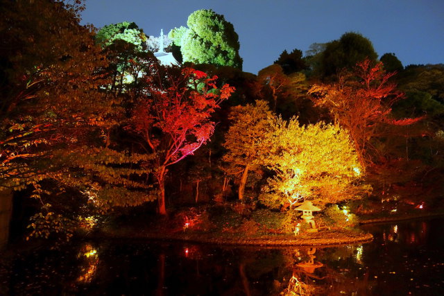 椿山荘庭園ライトアップ