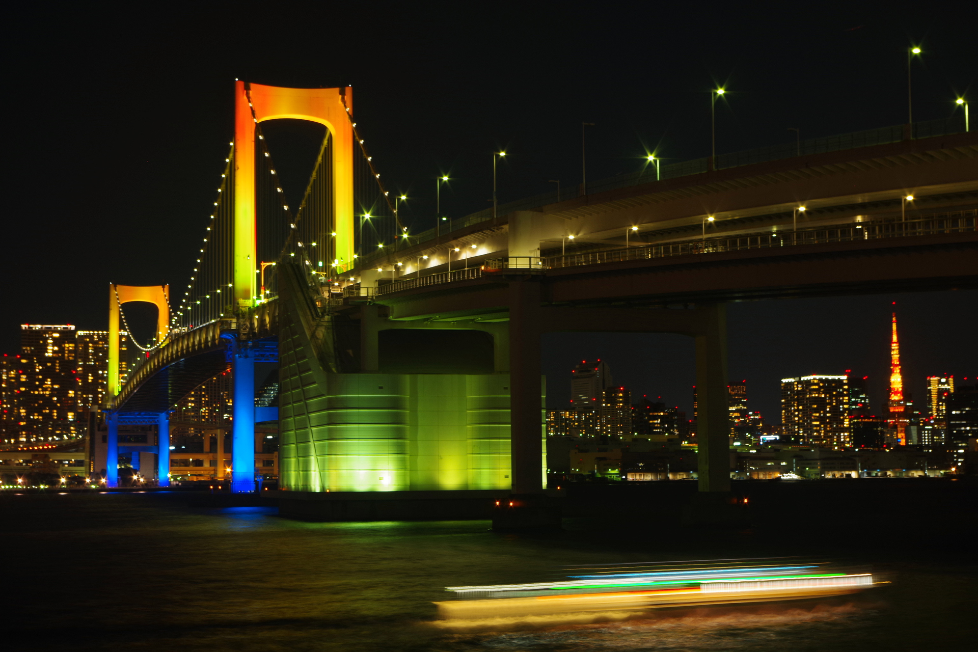 夜景 花火 イルミ レインボーブリッジ 壁紙19x1280 壁紙館